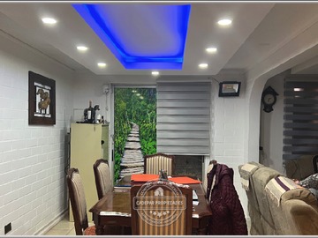 Casa en venta en La Esperanza, San Bernardo - 3 dormitorios, 3 baños
