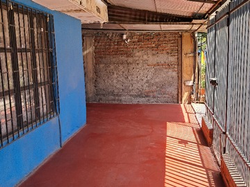Casa en venta en Las Carmelitas, Cerro Navia - 4 dormitorios, 1 baño