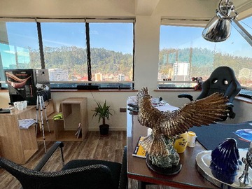 Oficina en venta en Hermosa oficina en el centro de Concepción (74799), Concepción - 4 dormitorios, 2 baños