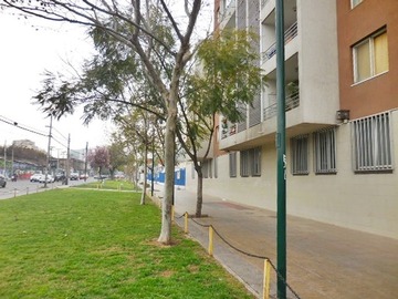 Estacionamiento en arriendo mensual en Metro Cementerios, Recoleta