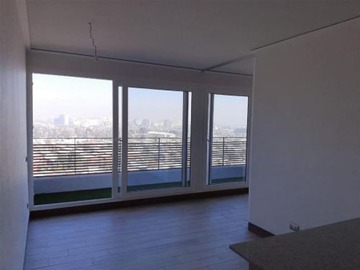 Departamento en venta en Metro Las Torres A la puerta! 1 dormitorio con amplia terraza y hermosa vista, con Estacionamiento, Macul - 1 dormitorio, 1 baño