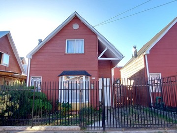 Casa en venta en Villarrica, Villarrica - 4 dormitorios, 1 baño