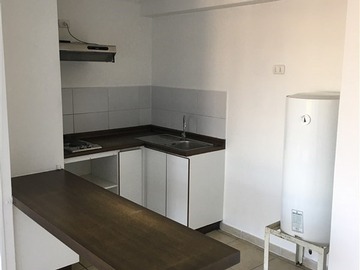 Departamento en arriendo mensual en Eyzaguirre 766, Santiago - 2 dormitorios, 1 baño