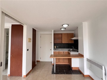 Departamento en arriendo mensual en Calle garcia reyes. A tres cuadras del metro republica, Santiago - 1 dormitorio, 1 baño