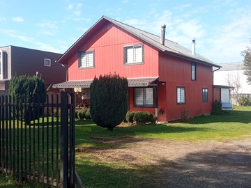 Casa en venta en Las Gaviotas, Valdivia - 3 dormitorios, 2 baños