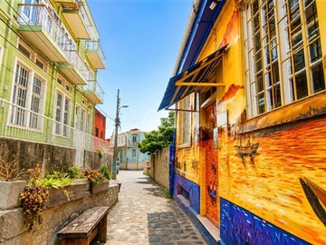 Casa en venta en Cerro Artillería / Valparaiso / Museo Naval, Valparaíso - 10 dormitorios, 7 baños