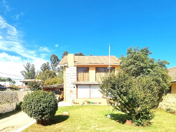 Casa en venta en Enrique Romani, Quilpué - 4 dormitorios, 3 baños