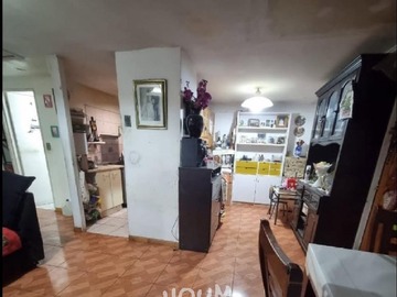 Casa en venta en El Alcázar Poniente, Maipú - 3 dormitorios, 2 baños