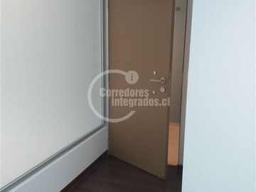 Oficina en arriendo mensual en Av. Las condes/ estoril tt, Las Condes - 2 dormitorios, 2 baños