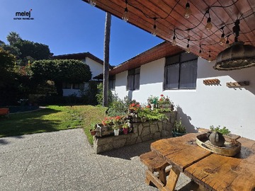 Casa en venta en Carmen, Viña del Mar - 7 dormitorios, 4 baños