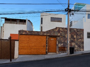 Casa en venta en Parque Inglés, Antofagasta - 6 dormitorios, 4 baños