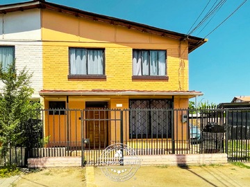Casa en venta en Vende Casa de Dos Pisos en L Florida - 3 dormitorios, 2 baños