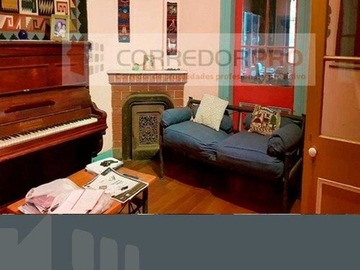 Casa en venta en Hermosa casa patrimonial en cerro concepcion, 5d+2b+terraza, Valparaíso - 5 dormitorios, 2 baños