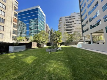 Oficina en venta en Badajoz / Apoquindo, Las Condes - 1 dormitorio, 1 baño