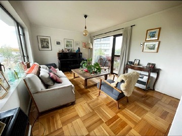Venta / Departamento / Providencia