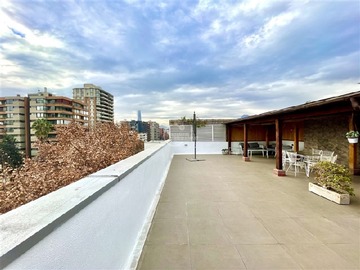 Departamento en venta en Hernando de Aguirre / Plaza Las Lilas, Providencia - 2 dormitorios, 2 baños