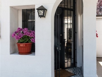 Casa en venta en Eleodoro Yánez / Manuel Montt, Providencia - 6 dormitorios, 3 baños
