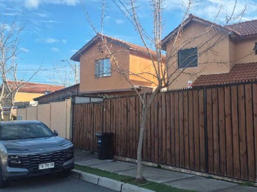 Casa en venta en {"Error":"Could Not Find A Suitable Tls Ca Ce (180916), Puente Alto - 3 dormitorios, 2 baños