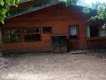 Casa en venta en Callejón Meza, Pucón - 4 dormitorios, 2 baños