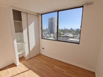 Departamento en venta en Aldunate/ metro Rondizzoni (86272), Santiago - 2 dormitorios, 1 baño