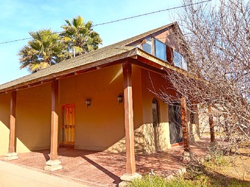 Casa en arriendo mensual en Alberto Arenas, La Serena - 3 dormitorios, 3 baños