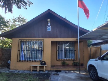 Casa en venta en Rojas Magallanes, La Florida, Región Metropolitana de Santiago 8240000, Chile, La Florida - 3 dormitorios, 3 baños