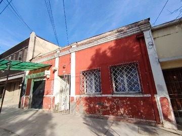 Venta / Casa / Independencia