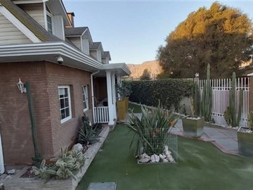 Casa en venta en Parque Schneider, Copiapó - 5 dormitorios, 6 baños