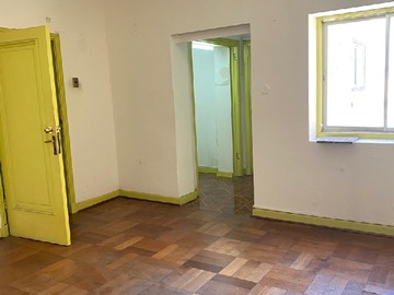 Oficina en venta en Plaza Aníbal Pinto, Valparaíso - 2 dormitorios, 1 baño