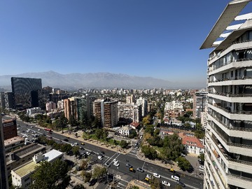 Departamento en venta en Departamento 2D 2B con Vista Despejada, M. Manquehue - 2 dormitorios, 2 baños