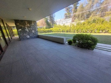 Departamento en arriendo mensual en Departamentos con Jardín Privado (170955), Las Condes - 3 dormitorios, 5 baños