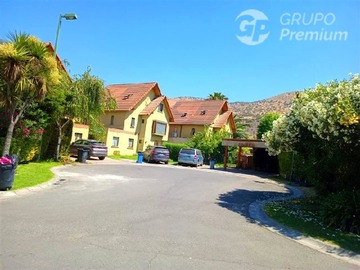Casa en venta en La mejor opción de compra en huechuraba, Huechuraba - 4 dormitorios, 5 baños
