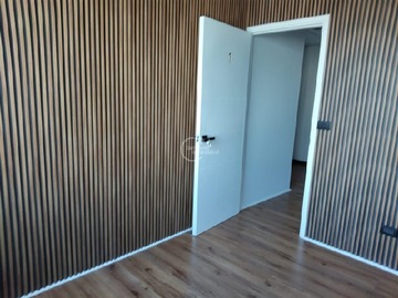 Oficina en arriendo mensual en Av. Ossa, Larrain, La Reina - 3 dormitorios, 1 baño