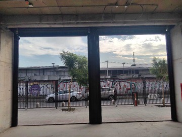 Arriendo Mensual / Local Comercial / Recoleta