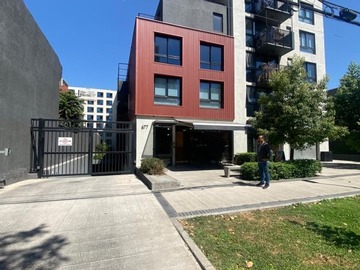 Estacionamiento en arriendo mensual en Barrio italia - parque bustamante, Ñuñoa