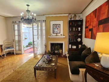 Casa en venta en Comuna consolidada (174940), Providencia - 3 dormitorios, 3 baños