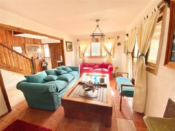Casa en venta en Camino del Cerro / Los Refugios con Quebrada Verde, Lo Barnechea - 5 dormitorios, 3 baños
