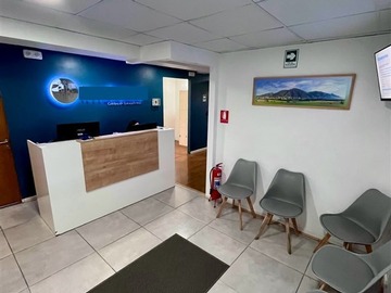 Local Comercial en venta en Alfredo Barroz Errazuriz, Providencia - 2 dormitorios, 3 baños