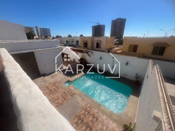 Casa en venta en Casa Luminosa y Acogedora Valle del Mar (167913), Antofagasta - 5 dormitorios, 5 baños