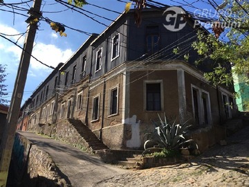 Casa en venta en Simpson, cerro polanco, Valparaíso - 15 dormitorios, 10 baños