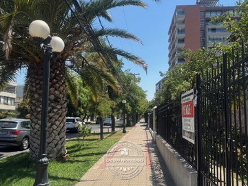 Providencia, Avenida Ricardo Lyon Image