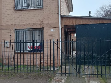Casa en venta en Casa de 2 Pisos 3D1B - 3 dormitorios, 1 baño