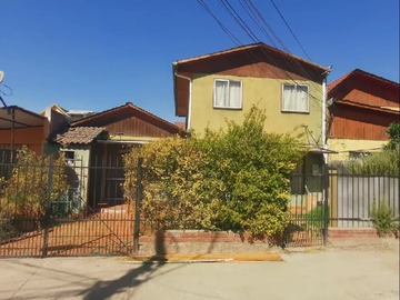 Casa en venta en Venta Casa 4D/2B - Maipú - 4 dormitorios, 2 baños