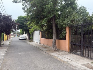Casa en venta en Casa, 2 pisos, 2 dorm, 2 baños, terreno amplio, San Bernardo - 2 dormitorios, 2 baños