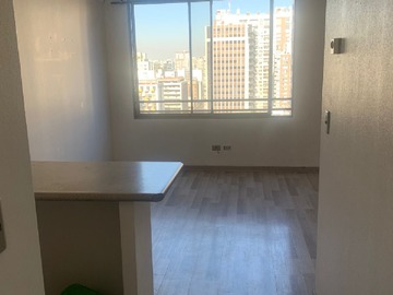 Estudio en arriendo mensual en Catedral 1420, Santiago - 1 baño