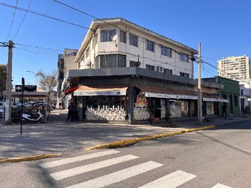 Local Comercial en venta en Oportunidad Única para Invertir en Tu Negocio (182829), Recoleta - 5 baños