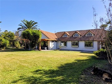 Casa en venta en lonquen norte, Calera de Tango - 5 dormitorios, 3 baños