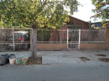 Casa en venta en Chaitén, San Joaquín - 2 dormitorios, 2 baños