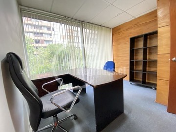 Oficina en venta en Padre Mariano con Av. Providencia, Providencia - 3 dormitorios, 2 baños