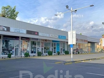 Local Comercial en arriendo mensual en La dehesa, Lo Barnechea - 1 baño
